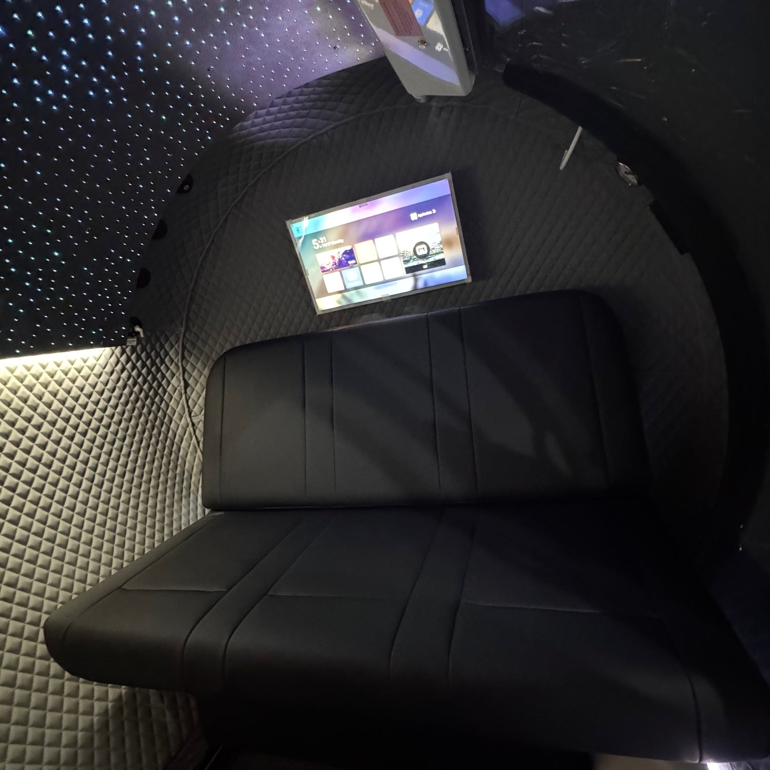 Hyperbaric Oxygen Seated Chamber